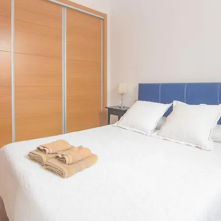 Ermita Plaza * Nerja